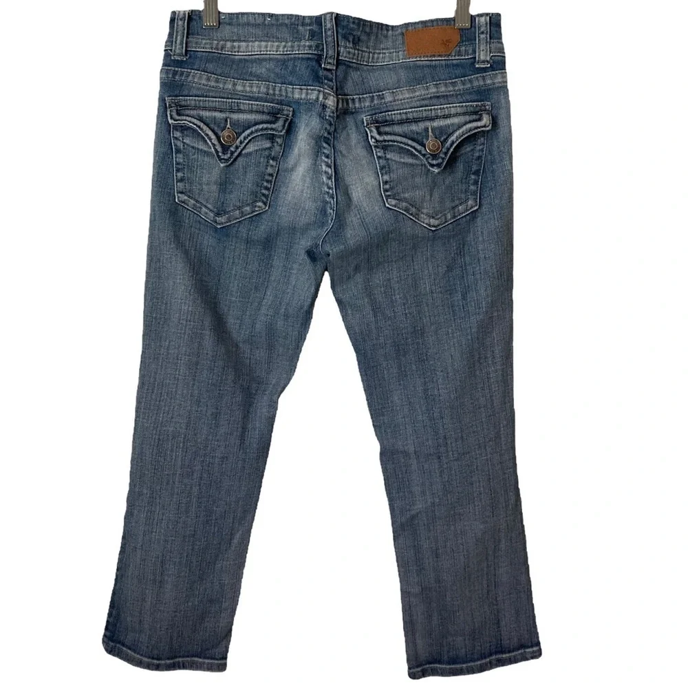 Vigoss Distressed Denim Low-Rise Jean Capris 5